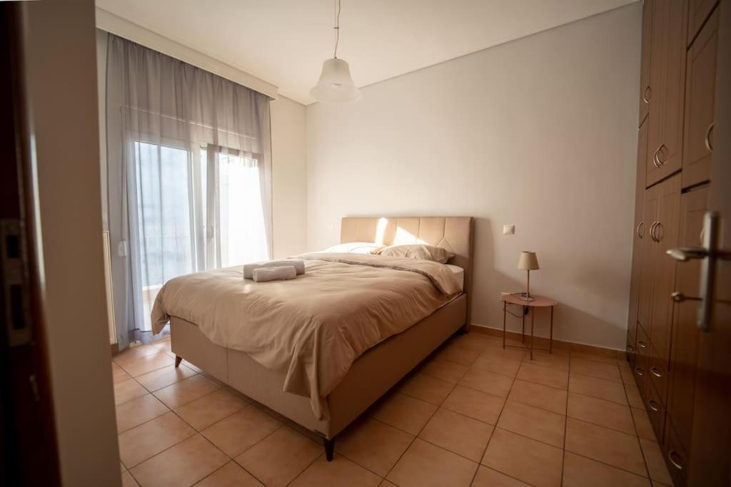 Alexandros Apartment *